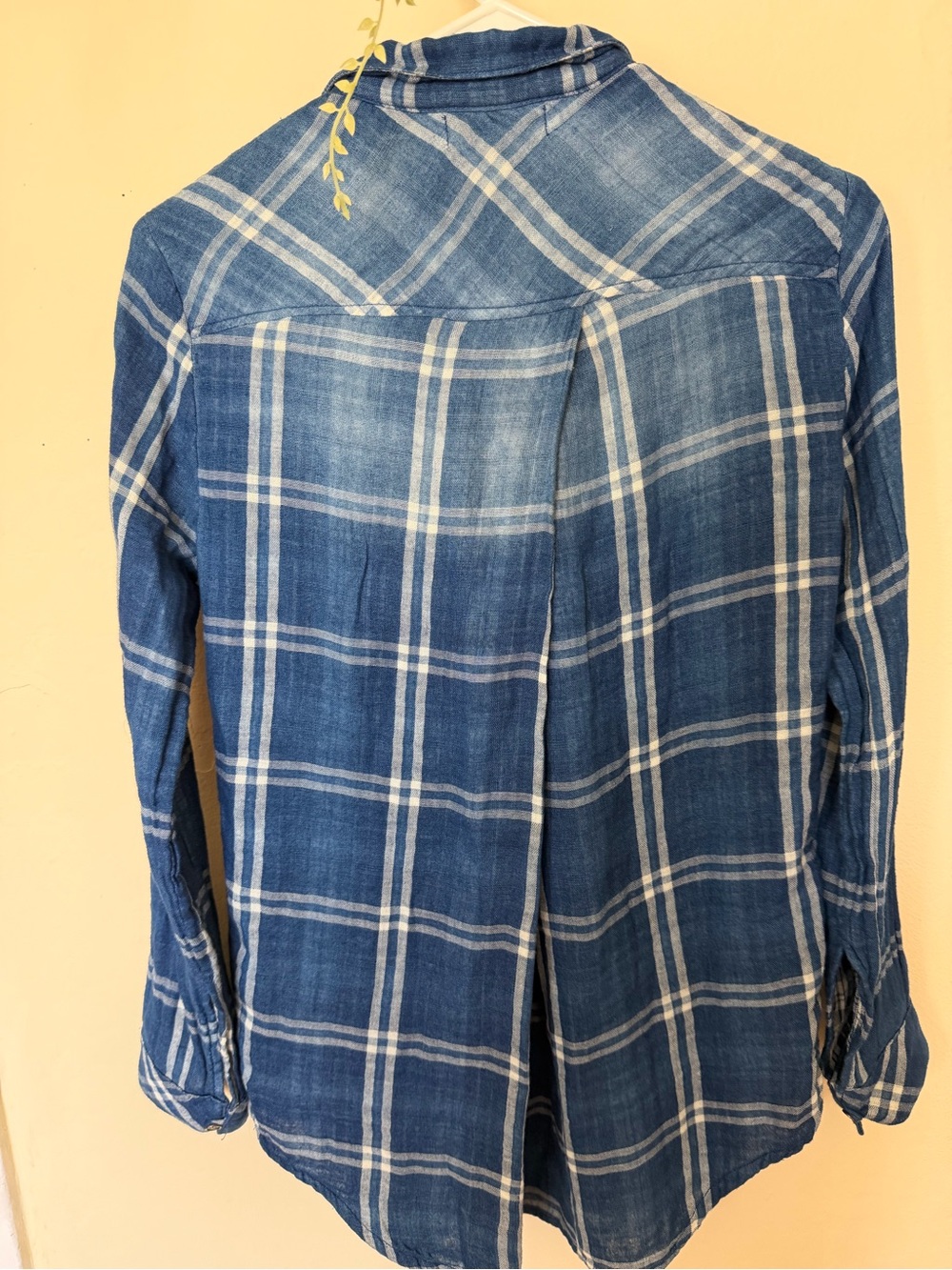 Cloth&Stone Women's Brechen  Blue Plaid Button-Up Shirt - Picture 5 of 10